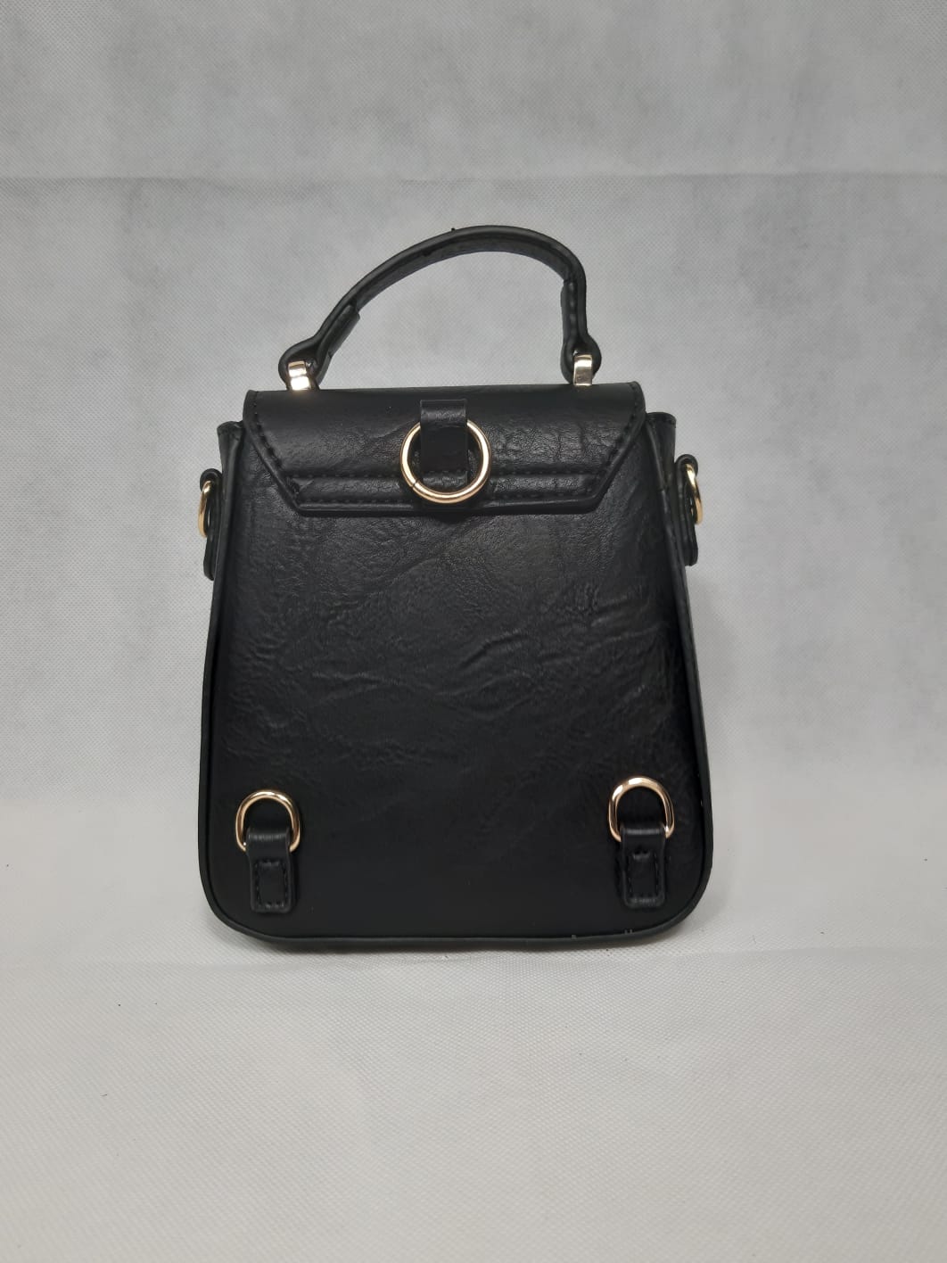 773EA702-D7A3-42E5-B5B4-BCA62448BA1C