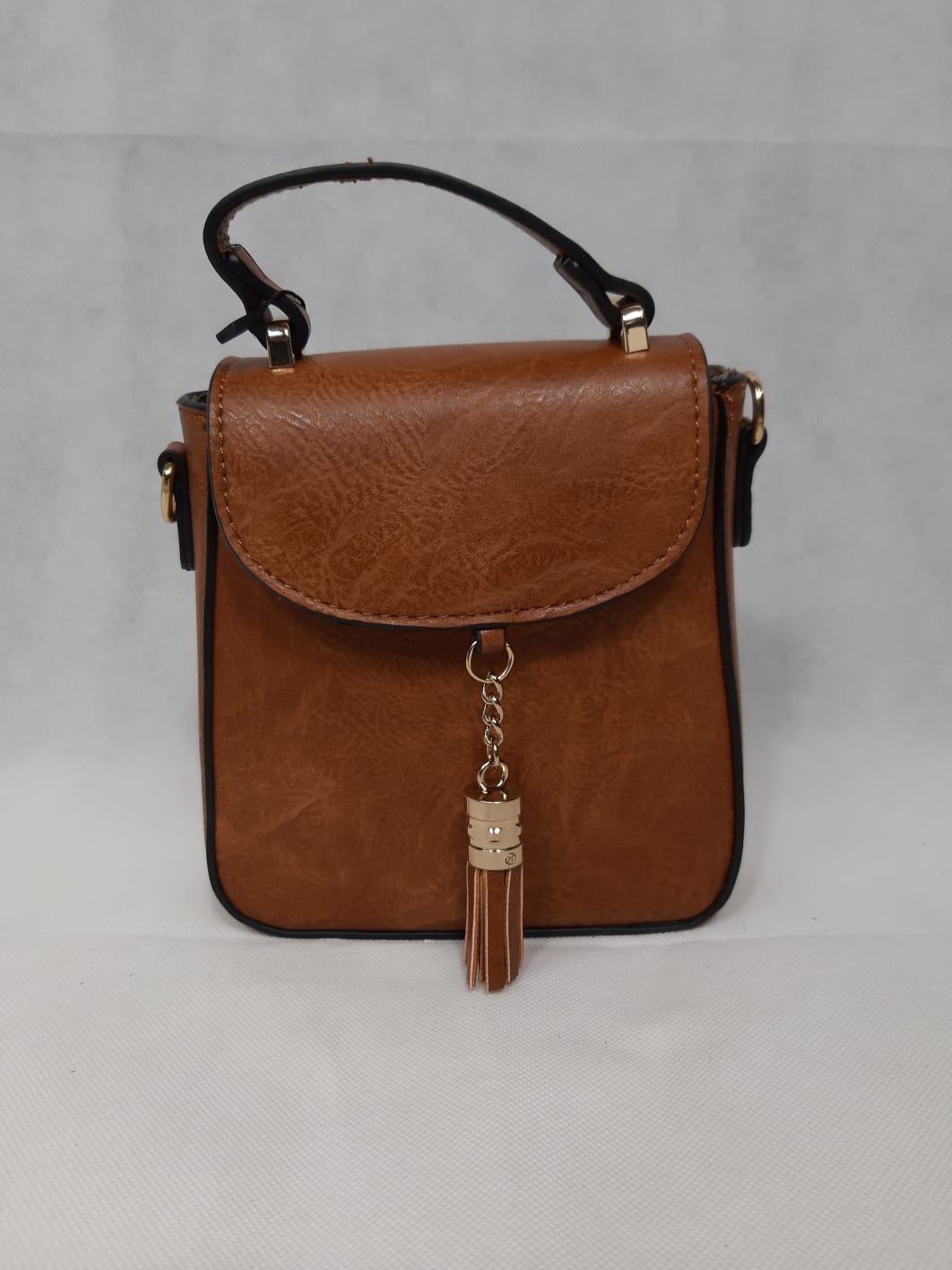 8687CE8F-7A01-4CF9-B2E0-75BA66EC3DEB